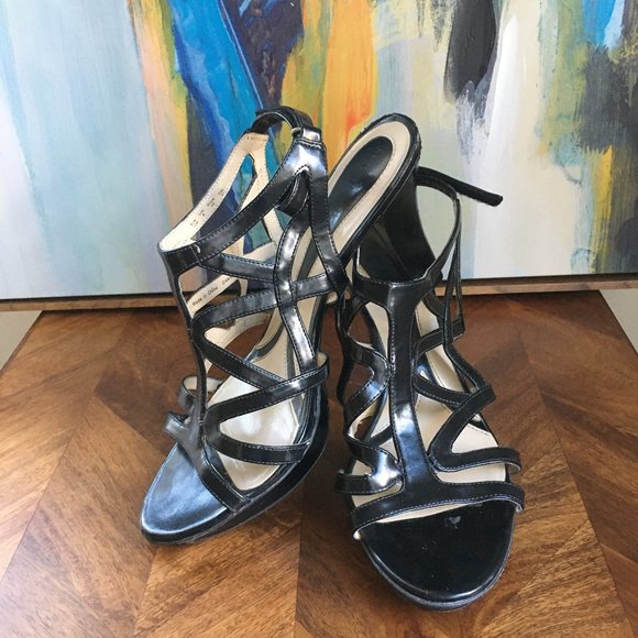 Naturalizer | Shoes | Naturalizer Danya Strappy Black Heels W | Poshmark